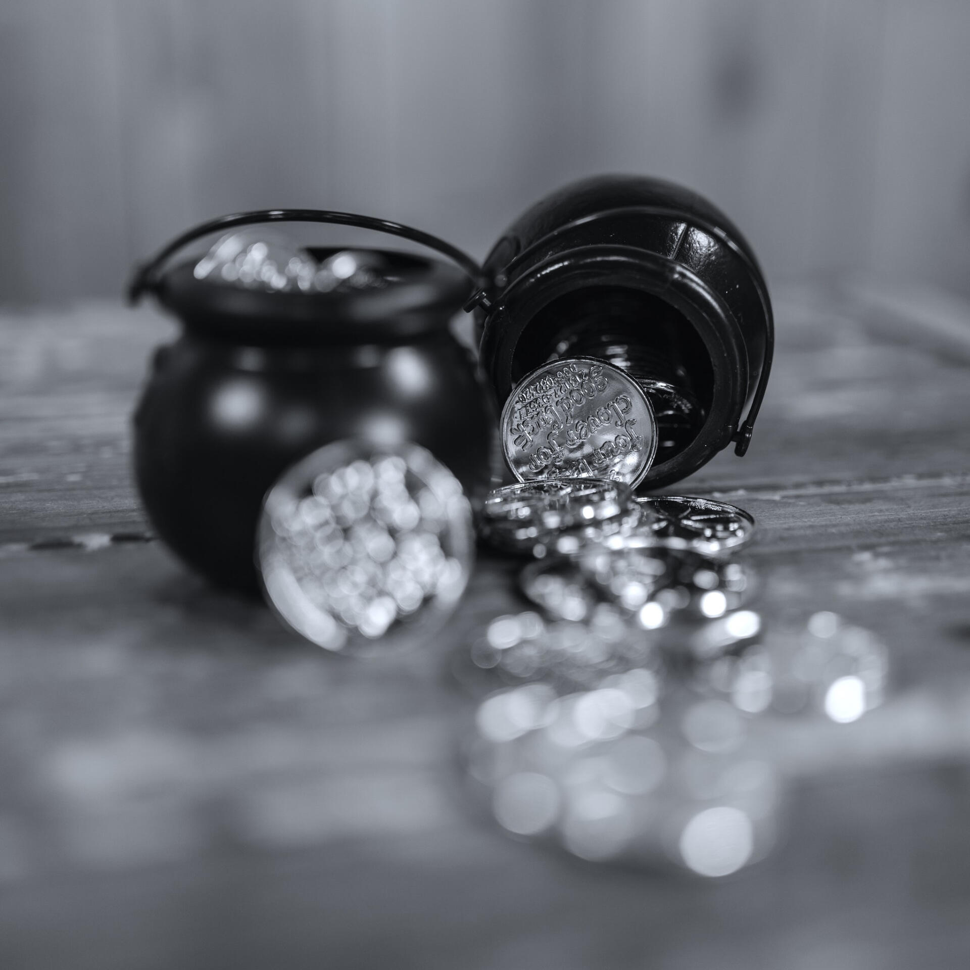 AMG Global Research - Money and Valuables (Image)